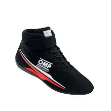 Asics makes high quality footwear for a lot of activities. Omp Sport Shoes My2020