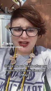 Sooooo. Anon cause idk who I know in here 😂 But I need some advice… I work  in a hotel and it's pretty upscale but nothing too fancy. I've worked 1 day