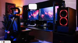 21 Multi Monitor Computer Desk Setup Ideas For Tech Lovers