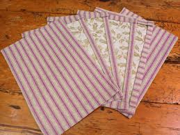 Turban style scarf fashion ideas. Easy Method For Making A No Sew Table Runner And Placemats How Tos Diy