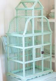 Bird Cage So Gorgeous Love The Colour Goruntuler Ile Kus Kafesi Kus Evi Kafes