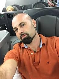 Shawn Loftis's Instagram, Twitter & Facebook