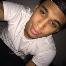 Angel Reyes (@LoneKing854)