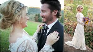 Kelly clarkson is back at it again with the family pics. Kelly Clarkson S Children Her Next Level Confidence Bhw
