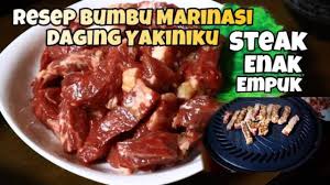 Campur jadi satu daging ayam giling, bawang putih yang sudah dihaluskan, tepung, merica, garam dan kaldu ayam bubuk, uleni hingga semua rata. Resep Bumbu Marinasi Daging Sapi Untuk Yakiniku Dan Steak Youtube