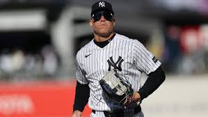 Red Sox all-time great says Aaron Judge will lose MVP to his Yankees teammate