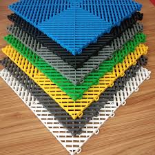 Rubber interlocking tiles can protect the floor from heavy gym equipment, impact, reduce noise and vibrations from exercise machines, and lessen the shock on the body and joints from walking and running. China Durable Waterproof Interlocking Rubber Tiles Outdoor Interlocking Rubber Tiles China Garage Floor Mat Garage Floor Tiles