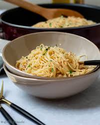Garlic Infused Olive Oil Coats Angel Hair Pasta And Spicy Basil Chicken For A Quick And Delicious Pasta D Yummy Pasta Recipes Quick Pasta Recipes Pasta Recipes