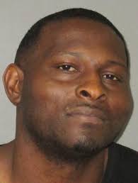 After allegedly firing into car and trying to hide gun in drainage culvert,  Baton Rouge man arrested