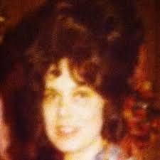 How can working mothers balance job and family responsibilities?