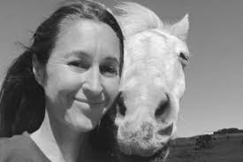 Sherry Mahoney's Instagram, Twitter & Facebook