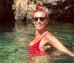 Dezember 1980 in sławno, polen) ist eine polnische schauspielerin und sängerin. Agnieszka Wlodarczyk Niczym Nimfa Wodna Wyplywa Z Basenu Alez Ona Ma Cialo I Plotki Myfitness