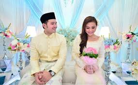 Check spelling or type a new query. 13 Cara Jimat Duit Untuk Majlis Pertunangan