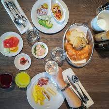sonntagsbrunch im restaurant olea sonntagsbrunch brunch ideen brunch
