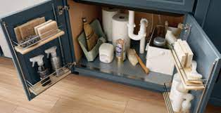 Distinctive color choices in stains, highlights and paints. Silverline By Medallion Cabinetry Kitchen Cabinetry Bathroom Vanities Lakeville Lakeville Kitchen Bath Kitchen Cabinetry Bathroom Vanities Creative Design And Quality Cabinetry Award Winning Kitchen Designers