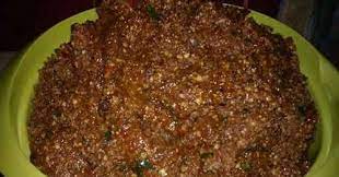 Siapkan panci, lalu masukkan air, garam, penyedap rasa dan untuk mengatur kekentalan kuah cuko tergantung pada jumlah takaran air yang digunakan. Cara Membuat Kuah Pical Padang Healthy Life Naturally Life
