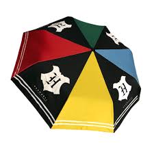 Harry Potter Hogwarts Colour Changing Umbrella It S As Magical As It Sounds