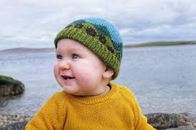 Ravelry: The Alpine Sunrise Hat pattern by Iona Graham