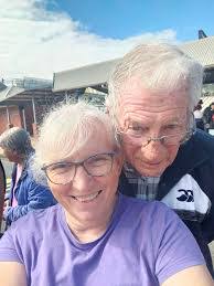 Patricia Earls's Instagram, Twitter & Facebook