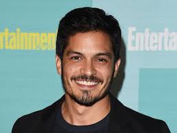 'Pretty Little Liars' Season 7 Spoilers: Nicholas Gonzalez Cast As New  Rosewood Detective