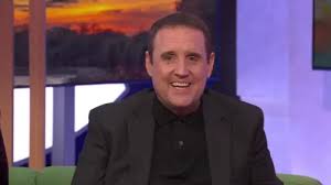 Peter Kay show evacuated due to 'suspicious bag'