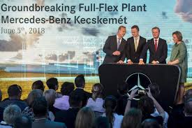 A képzés fele mercedészéknél lesz. Mercedes Breaks Ground For Second Plant In Hungary Daily News Hungary