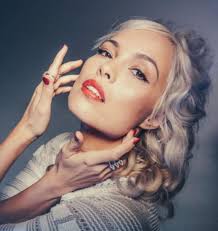 I chose to post to honor one of my closest friends Kate Akers Beemans  request to share for her talk tonight. She is in the ministry with a heart  to reach out