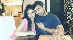 The hard knocks of this world have more effects on. Pakistani Model Alishba Claims She Met Mohammed Shami In Dubai Just By Coincidence Sports News