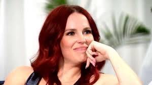 Brett Layton's Instagram, Twitter & Facebook