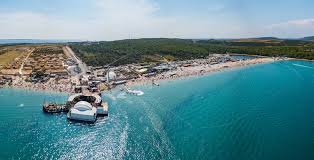 Zrce beach is located in the northeastern part of the island near the town of novalja. Location Hard Island Croatia Hard Island