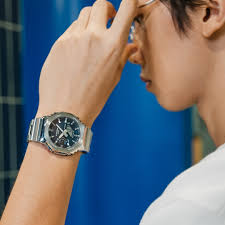 𝐆-𝐒𝐇𝐎𝐂𝐊 merayakan mereka yang telah membangun warisannya seiring  waktu, di saat itulah ketangguhan bersinar. ⁣⁣⁣⁣⁣⁣⁣⁣⁣⁣⁣⁣⁣⁣⁣  ⁣⁣⁣⁣⁣⁣⁣⁣⁣⁣⁣⁣⁣⁣⁣𝐓𝐎𝐔𝐆𝐇 𝐋𝐈𝐊𝐄 𝐘𝐎𝐔. ⁣⁣⁣⁣⁣⁣⁣⁣⁣⁣⁣⁣⁣⁣⁣ GM-2110D  tersedia di online dan offline store. Pelajari lebih ...