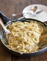 Creamy Cauliflower Sauce Pinch Of Yum Recipe Food Recipes Healthy Fettuccine Alfredo