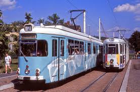 Die folgenden buslinien fahren an der haltestelle dallenbergbad, würzburg in würzburg ab. Strassenbahn Wurzburg Fotos Bahnbilder De