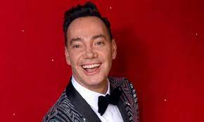 The masked dancer viewers were blown away to learn kelly brook had faked an american accent as frog as she and craig revel horwood were sent home tonight. Craig Revel Horwood I M A Baddie In Panto But On Strictly I M Just Being Honest Craig Revel Horwood The Guardian