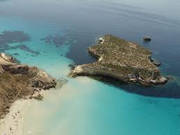 Lampedusa Sicily Italy Haven T Been Yet But Is Definitely On My List Sicilia Isola Sicilia Italia