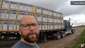 Truckers need healthier food at truck stops, clean washrooms at rest areas:  USask researcher