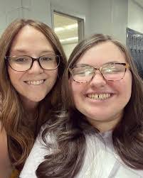 Ella Wayne's Instagram, Twitter & Facebook