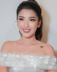 Wasifu kwa MakeUp by Cindy Mayer