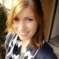 Sara Mock's Instagram, Twitter & Facebook