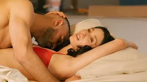 Francisca Valenzuela revela cómo creó el íntimo video musical de Extraño  — Rock&Pop