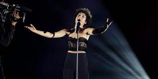 Barbara pravi represented france at the 2021 eurovision song contest, placing second. O Kakos Xamos Sth Eurovision 2021 H Gallia Kai H Mparmpara Ek8ronisan Th Malta Konta Sth Nikh 44 Xronia Meta Zwh Iefimerida Gr