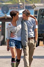 Halle berry stepped into her rubber boots for filming on the set of dark tide with her costar olivier martinez in cape town yesterday. Halle Berry Photostream Halle Berry Style Halle Berry Halle