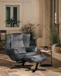 Let's face it, styles change. Elite Furniture Natuzzi Italia Shuttle Armchair Is Born From A Challenge Build A Furnishing Element That Supports The Natural Movement Of The Body Changing Shape And Inclination According To The Positions