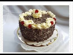 Voir Tous Les Articles De Les Douceurs De Nora Sur Mes Douceurs Sucrees Salees Foret Noire Dessert Genoise Chocolat