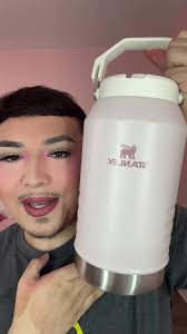 Stanley 96 Oz Quick Flow