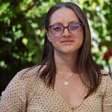 Amanda Padron's Instagram, Twitter & Facebook