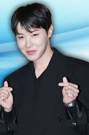 BTS member J-Hope rents a luxury mansion in LA for a monthly rent of Rs 78  lakh. Check out 15 inside pictures & videos of the palatial 5-bedroom villa 