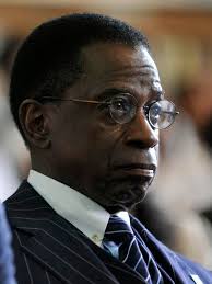 Detroit school district cancels staff pay cut, larger class sizes