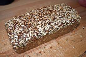 Schwarzer Hamster Nach Backer Supke Plotzblog Selbst Gutes Brot Backen Lebensmittel Essen Brot Backen Gesundes Brot Backen