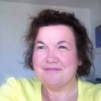 Janet Dillon's Instagram, Twitter & Facebook